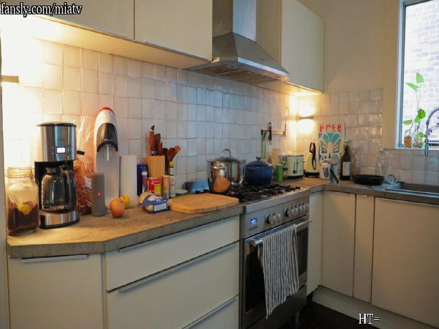 Live sex webcam photo for miatv #271664583