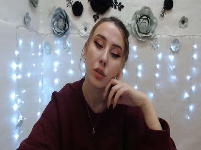 Live sex webcam photo for ModestBlonde #271670092