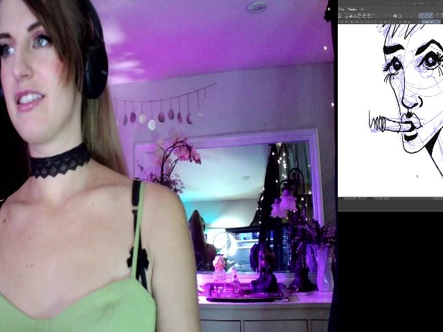 Live sex webcam photo for LilSadie #271671418