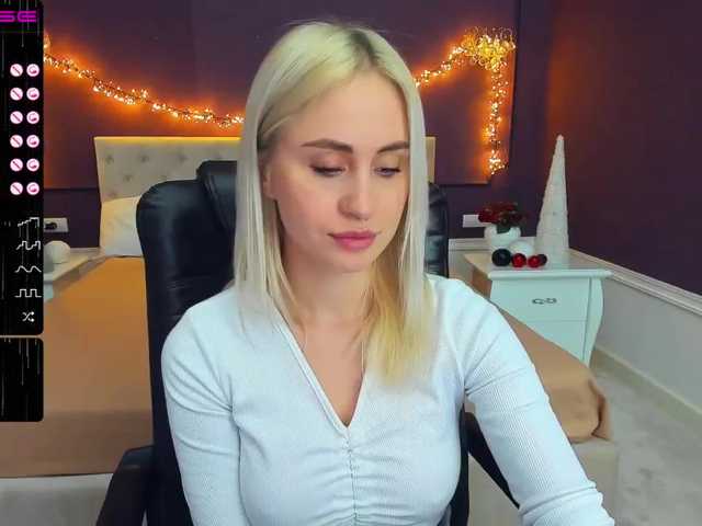 Live sex webcam photo for VarvaraDream #271661913