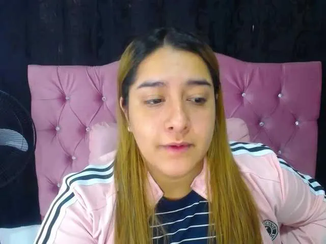 Live sex webcam photo for MelaniRice #271669134