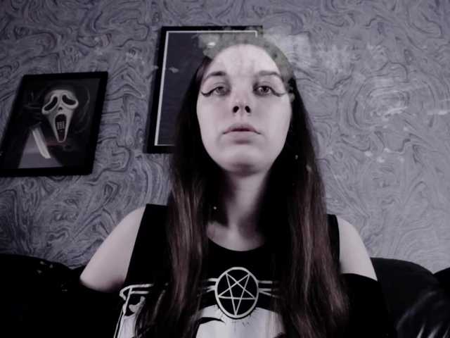 Live sex webcam photo for EllaDark #271669275