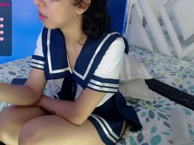 Live sex webcam photo for ConnieUzumaki #271672778