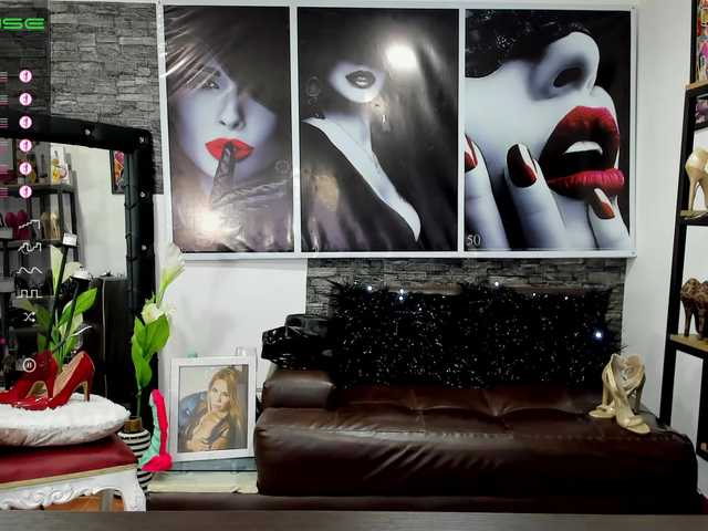 Live sex webcam photo for AndreMistress #271662006