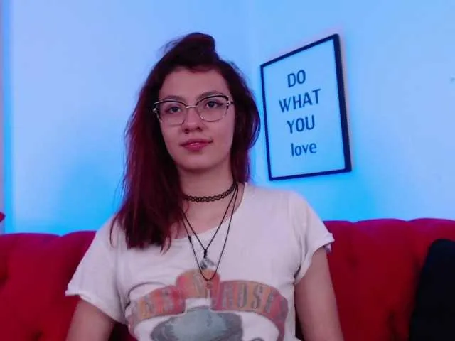 Live sex webcam photo for afrik-candoll #271662645