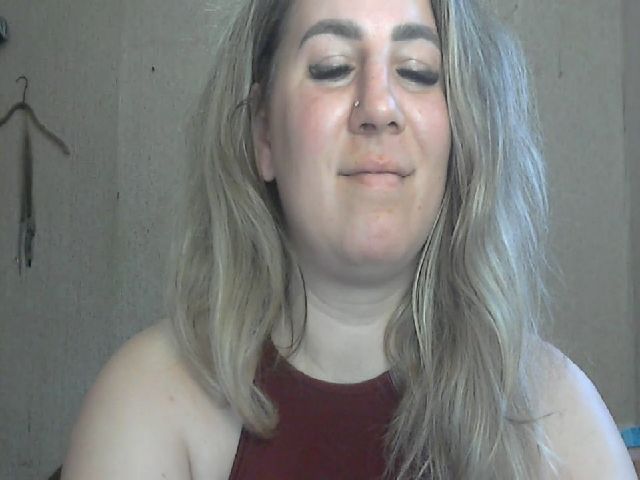 Live sex webcam photo for ChrystalBella #271669430
