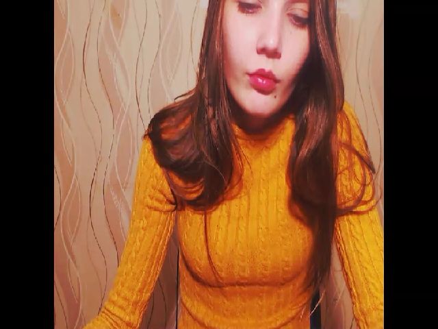 Live sex webcam photo for Loolalolaaa #271670048