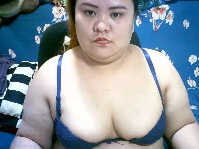 Live sex webcam photo for Asianlyn #271668807
