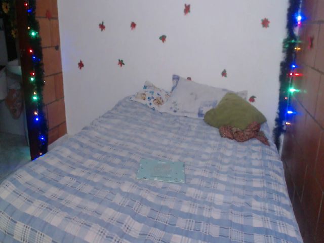 Live sex webcam photo for Zara44sweet #271663535