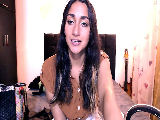 Live sex webcam photo for Adrena10 #271674993