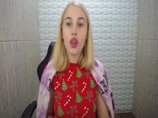 Live sex webcam photo for MilkaOnyx #271673257