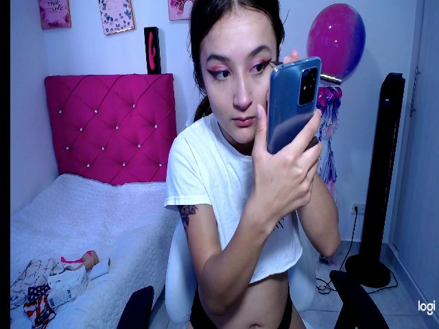 Live sex webcam photo for Talia_candy #271674392