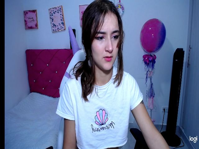 Live sex webcam photo for Talia_candy #271674687