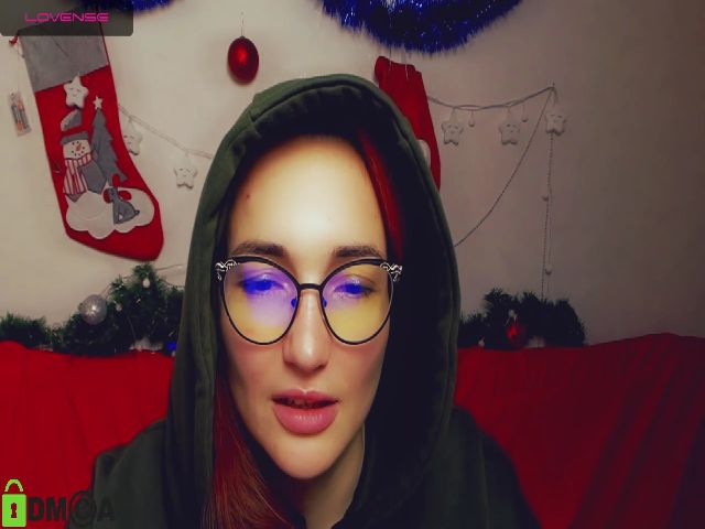 Live sex webcam photo for KimmAmbrell #271663942