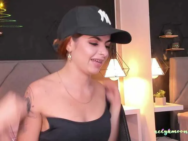 Live sex webcam photo for manelyk10 #271672414