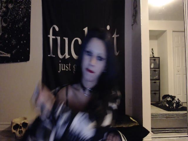 Live sex webcam photo for Shleestranged #271664266