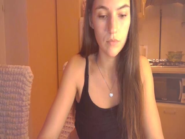 Live sex webcam photo for priestess9_9 #271663152