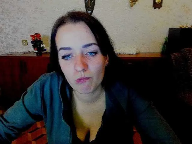 Live sex webcam photo for minashine #271661750