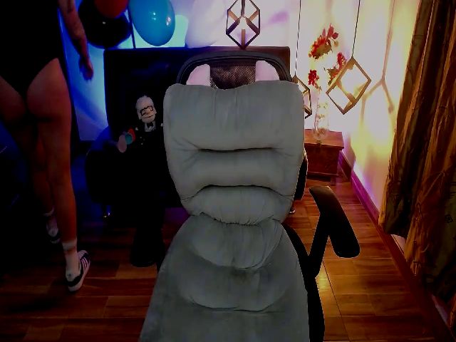 Live sex webcam photo for KendalDavis #271664204