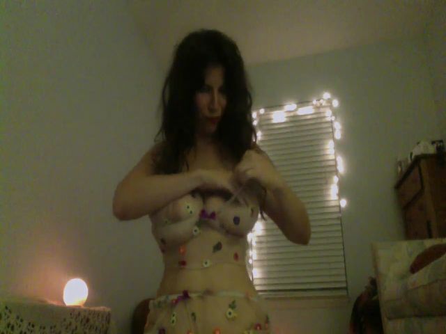 Live sex webcam photo for IxoraIbis #271663346