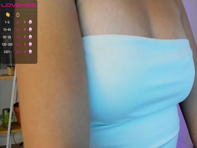 Live sex webcam photo for Girl_liz #271662874
