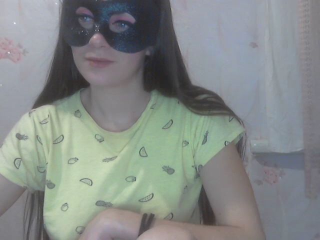 Live sex webcam photo for Karamiell #271663027