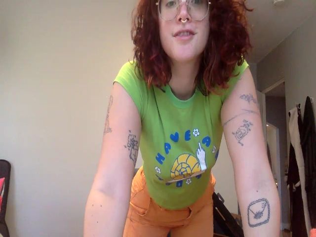 Live sex webcam photo for rainbowemily #271673833