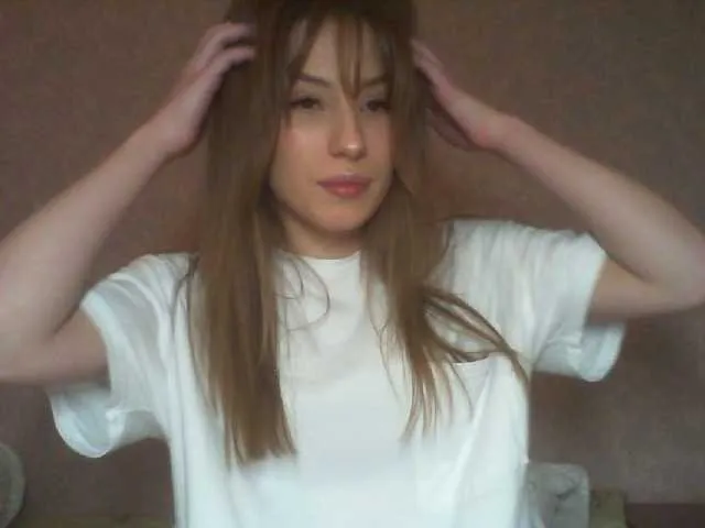 Live sex webcam photo for GebaCherry #271668804