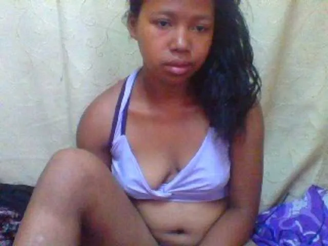 Live sex webcam photo for Metissia #271680099