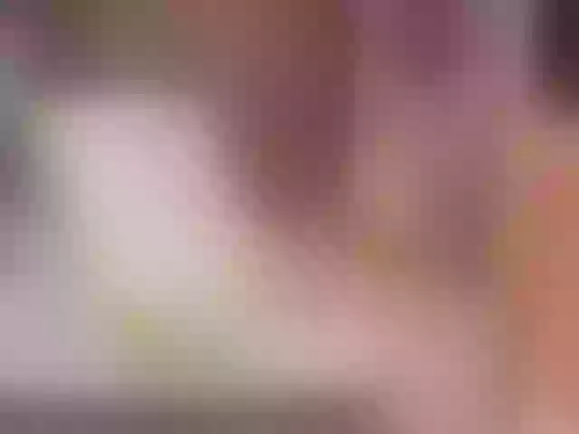 Live sex webcam photo for YourSally #271680007