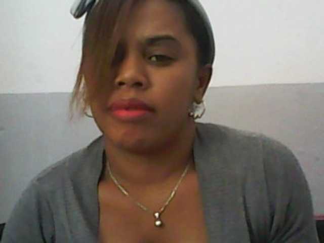 Live sex webcam photo for jojosquirt #271679963