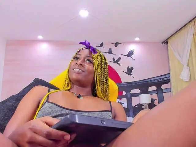 Live sex webcam photo for LanirTahurtt #271679941