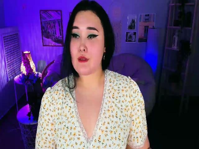 Live sex webcam photo for EsmiraWaild #271678621