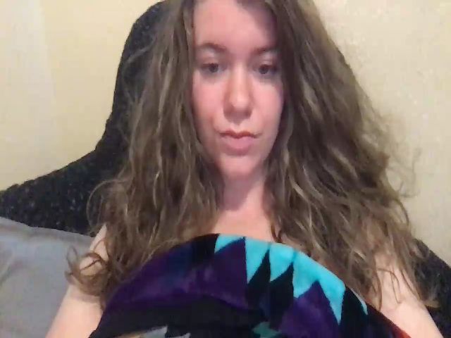 Live sex webcam photo for Trixiegirl3 #271684278