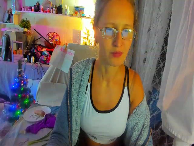 Live sex webcam photo for LordMermaidS #271684694