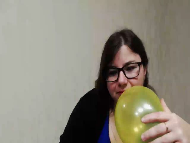 Live sex webcam photo for MonLais #271681889