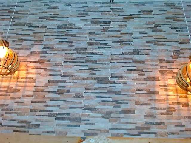 Live sex webcam photo for Karindiaz #271676878