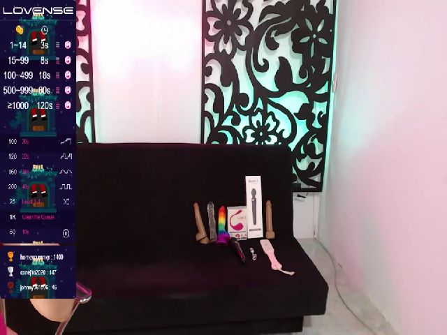 Live sex webcam photo for Naughty_D4nna #271684611