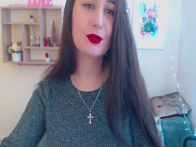 Live sex webcam photo for HisJenni #271680835