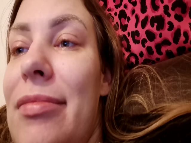 Live sex webcam photo for AnnaDiamond1 #287889236