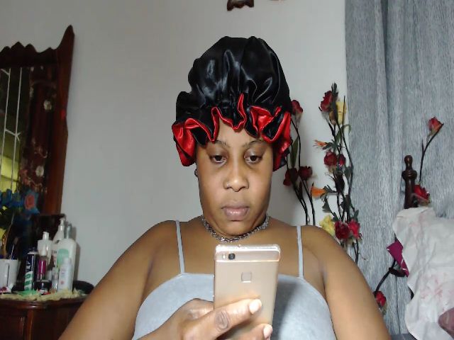 Live sex webcam photo for fatassjasmine #271678808