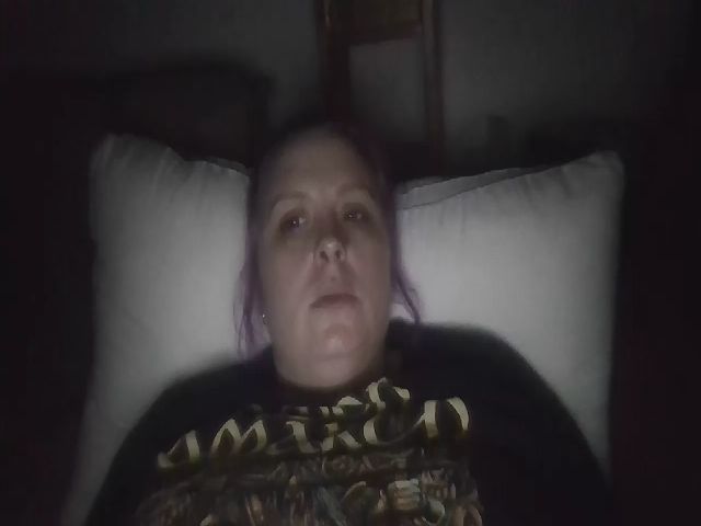 Live sex webcam photo for Weetziebabe #271680747