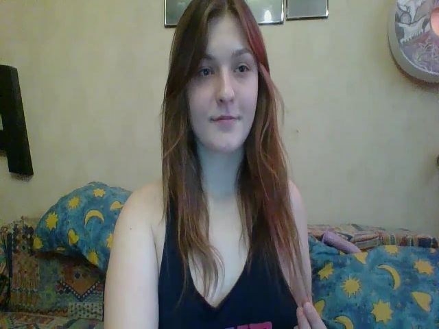 Live sex webcam photo for Marguerite_1_ #271683301