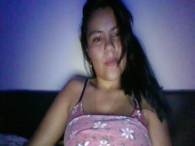 Live sex webcam photo for Nataliross #271677376