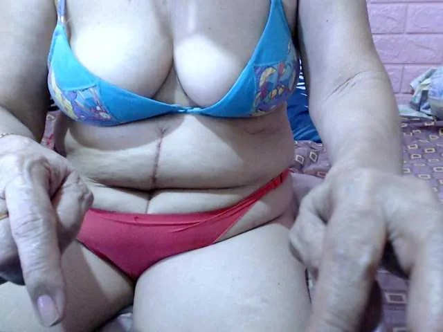 Live sex webcam photo for hotgrannyxx #271676130