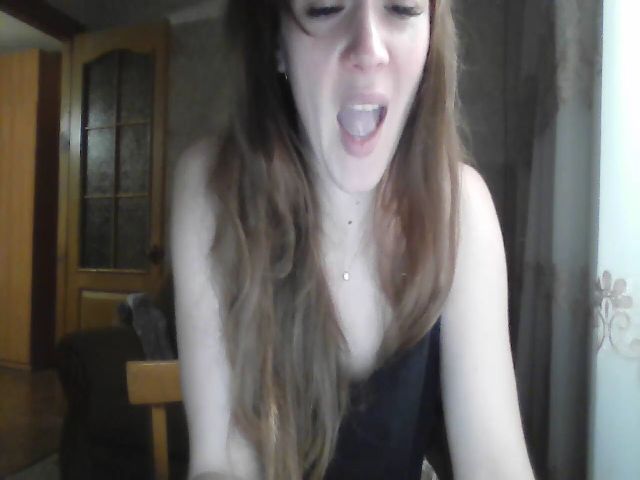 Live sex webcam photo for MissisGirl #271678190