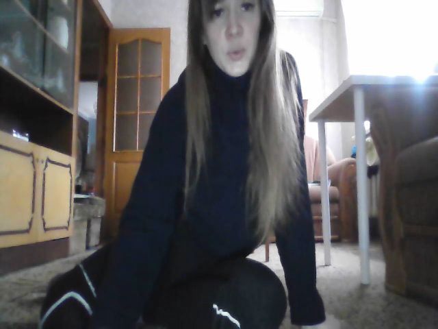 Live sex webcam photo for MissisGirl #271680809