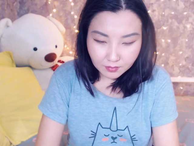 Live sex webcam photo for Charmerrr #271682655