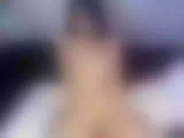 Live sex webcam photo for EllaThorne #271679237