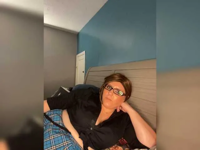 Live sex webcam photo for Remysky070 #271679589